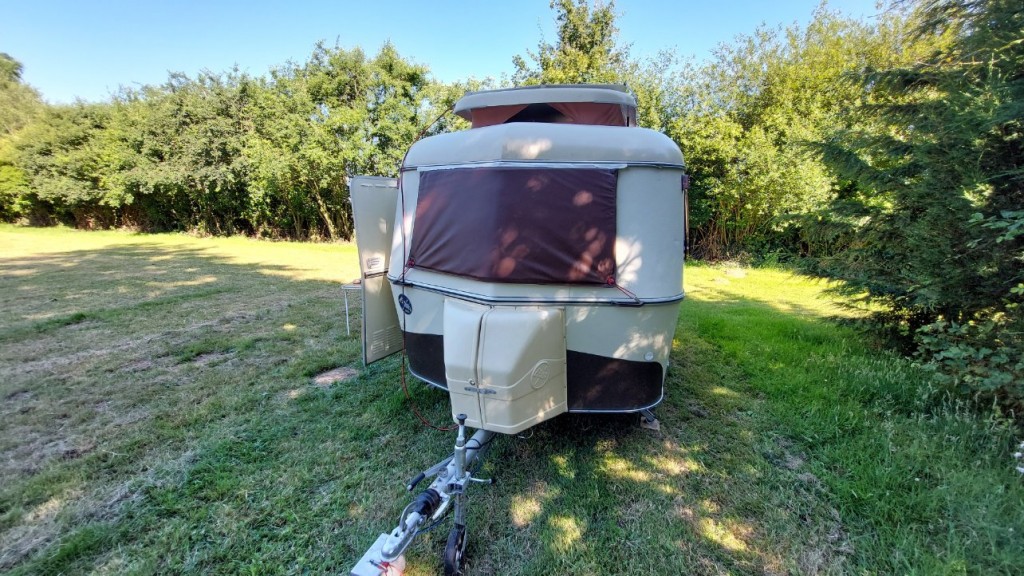 20230624_175640.jpg (394.45 Kio) Vu 8527 fois Volet et panneau solaire tout y est