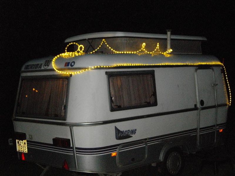 mais ça continue pour d'autres dans la caravane de nos amis outre-rhin où un diner de noël était prévu.
