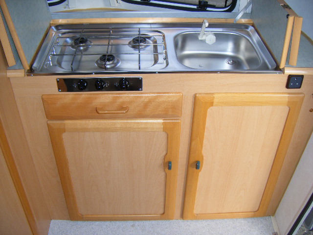Triton420GT98_5.jpg