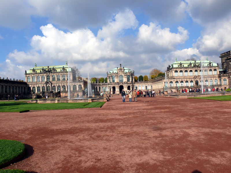 Zwinger.JPG