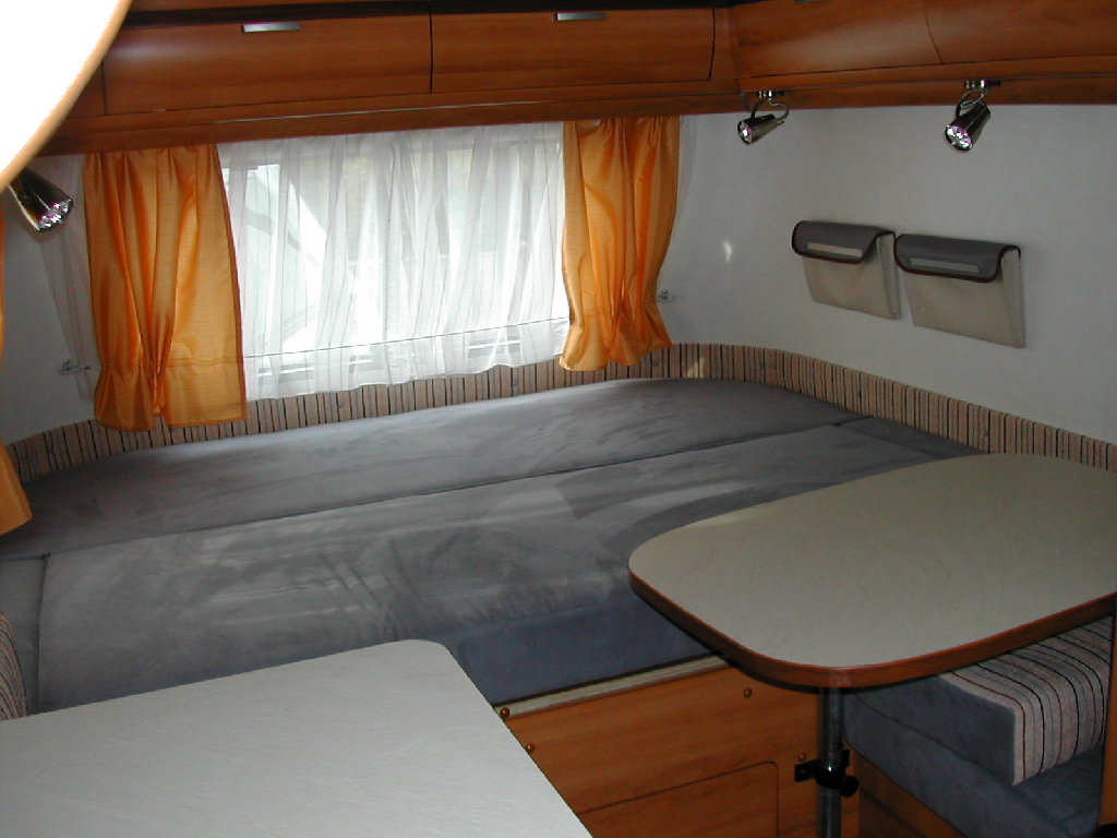 Triton420GT08_3.jpg
