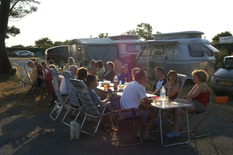 La Turballe , camping "les chardons bleus" vendredi soir