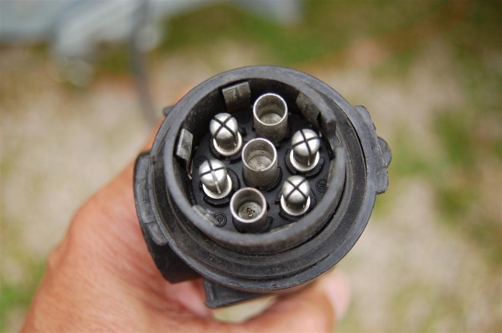 prises mâle multicon 7+6 plots caravanes-remorque 002 (Large).jpg