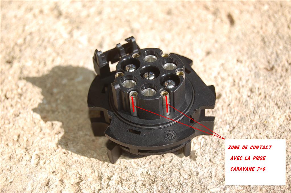 Socle voiture 7+6 plots 001 (Large).jpg