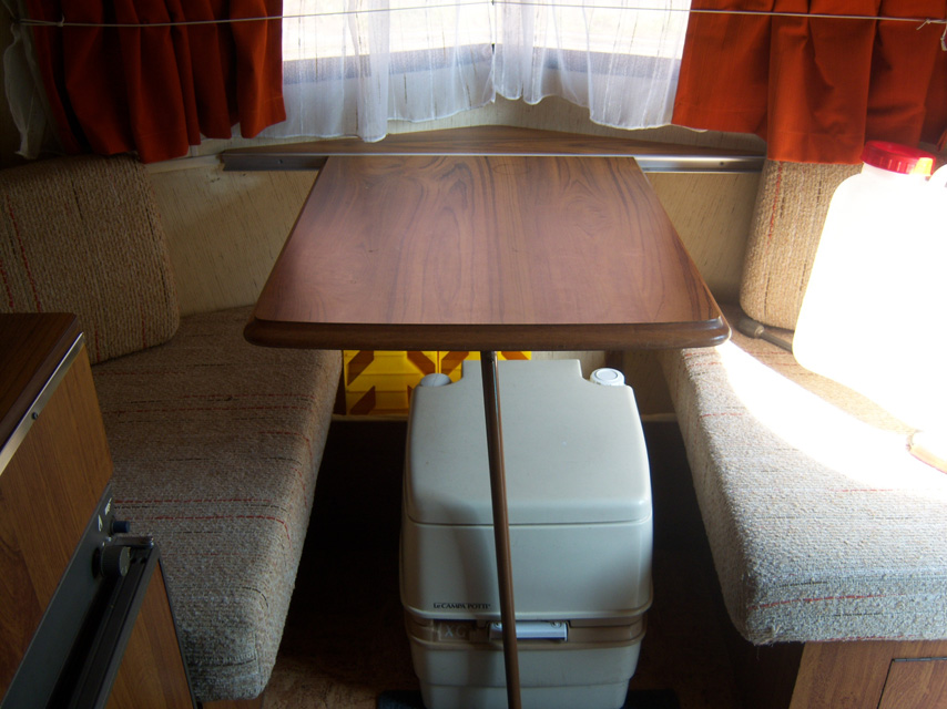 table02.jpg