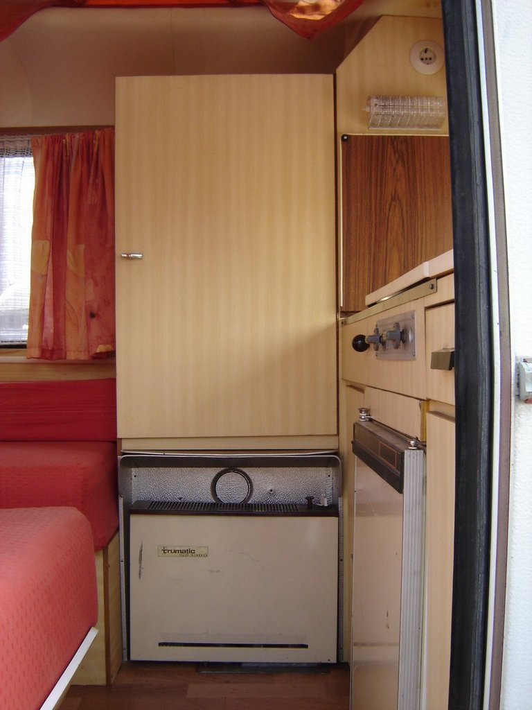 puck 1976 005.JPG