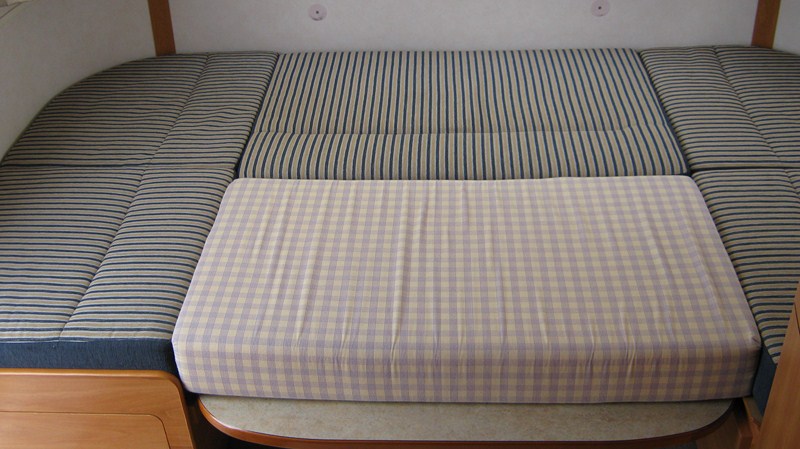 lit arrière, 1m95x1m16.jpg