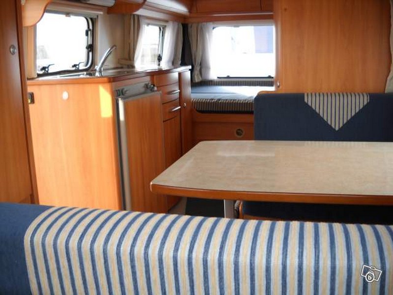 vue depuis la baie avant vers l'arrière.jpg