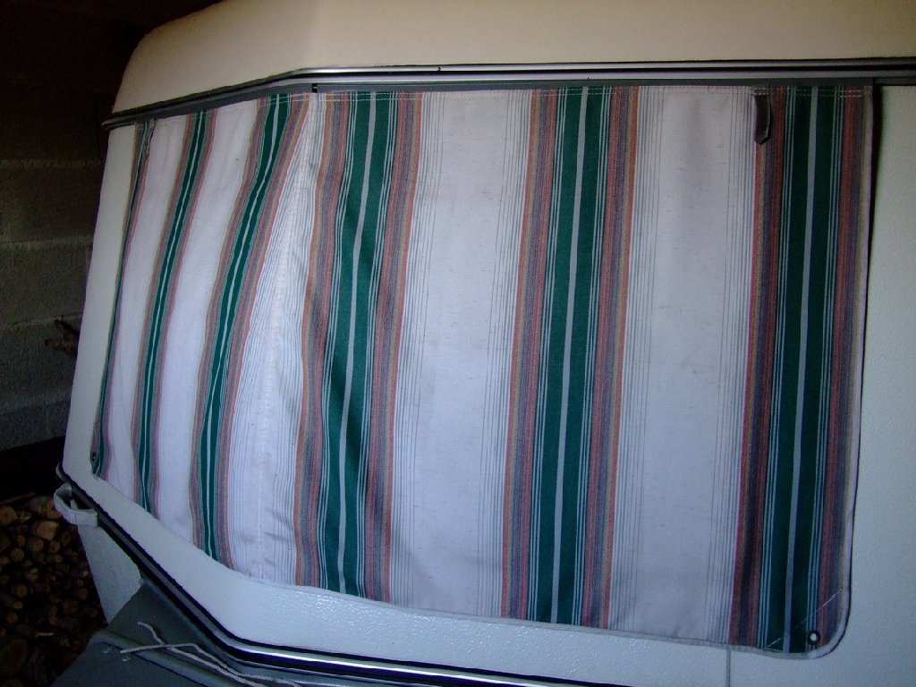 Rideau extérieur.jpg
