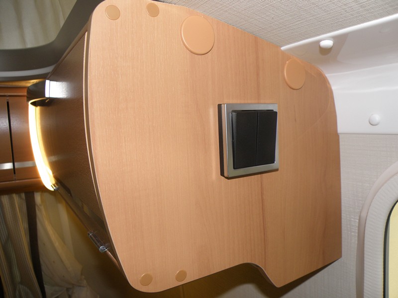 Interrupteur double pour l'allumage des led de coin haut et bas