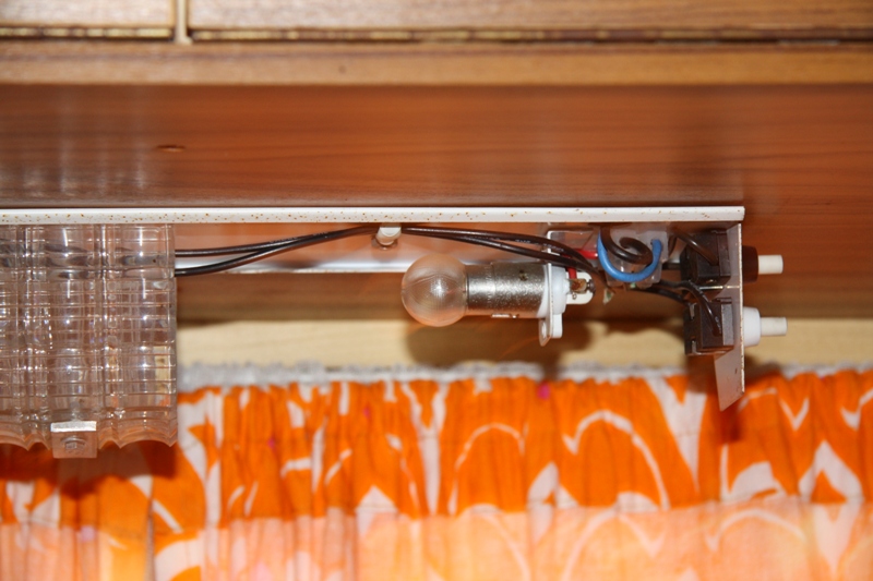 globe luminaire absent