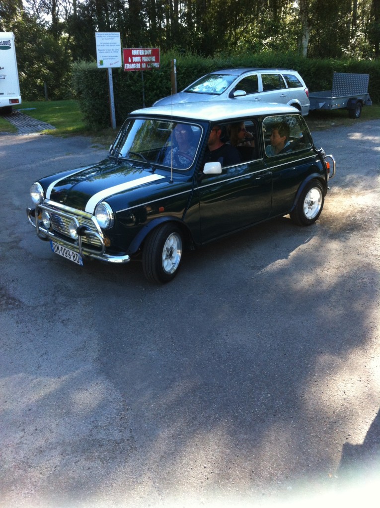 Oh la belle petite toute mini