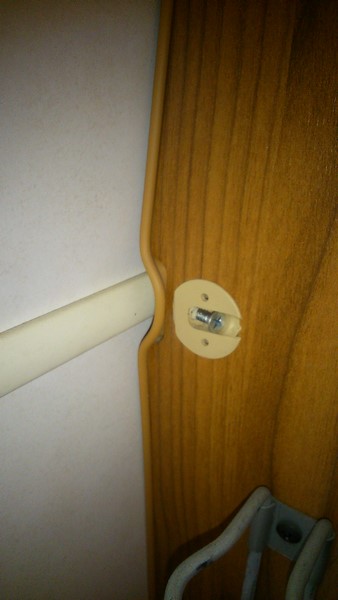 La vis fautive, du 4.2 x 25 remplacée par du 4.8 x 25 sur les conseils de Binbin.