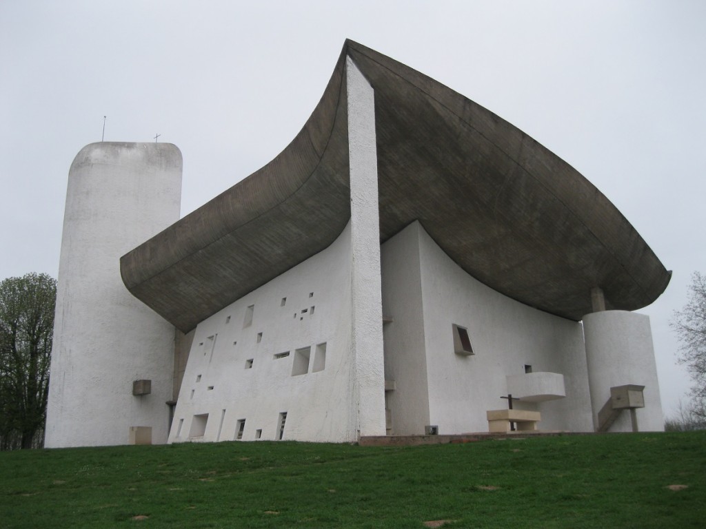 Le Corbusier's La Chapelle de Ronchamp, Notre-Dame du Haut..jpg