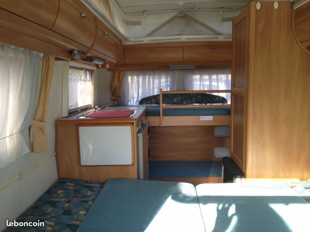 410 C  lits superposes.jpg