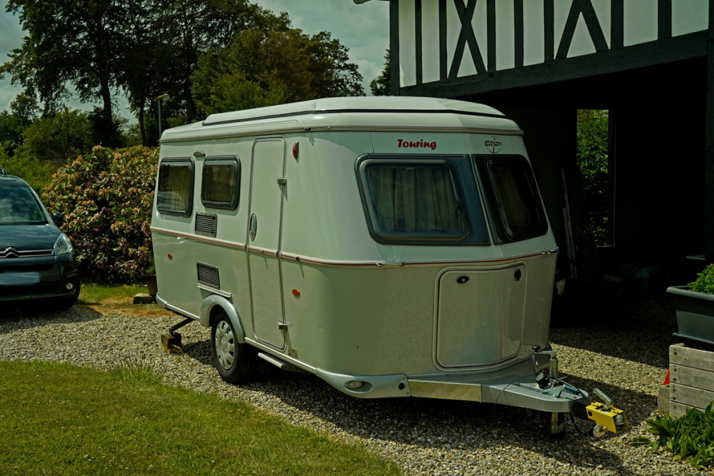 1 Exrérieur AV 2.jpg