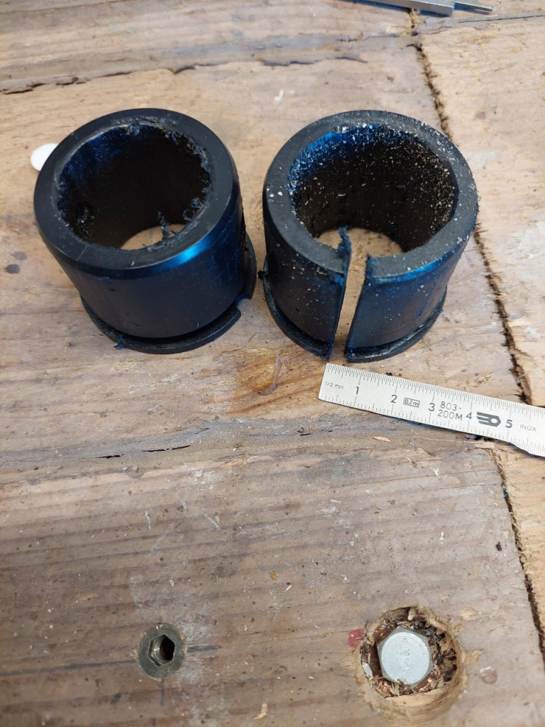 Decoupage pour laisser la bague se resserrer