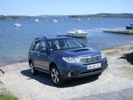 subaru-forester-2-0d-x-55122.jpg