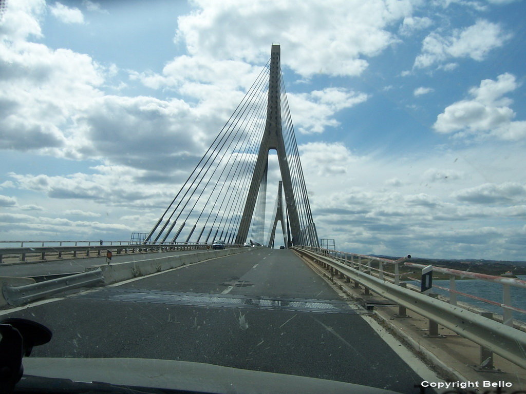 Pont entre Espagne et Portugal