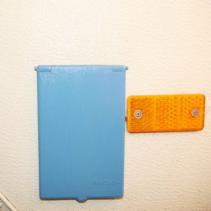 porte accès prise electrique-Bis-3.JPG