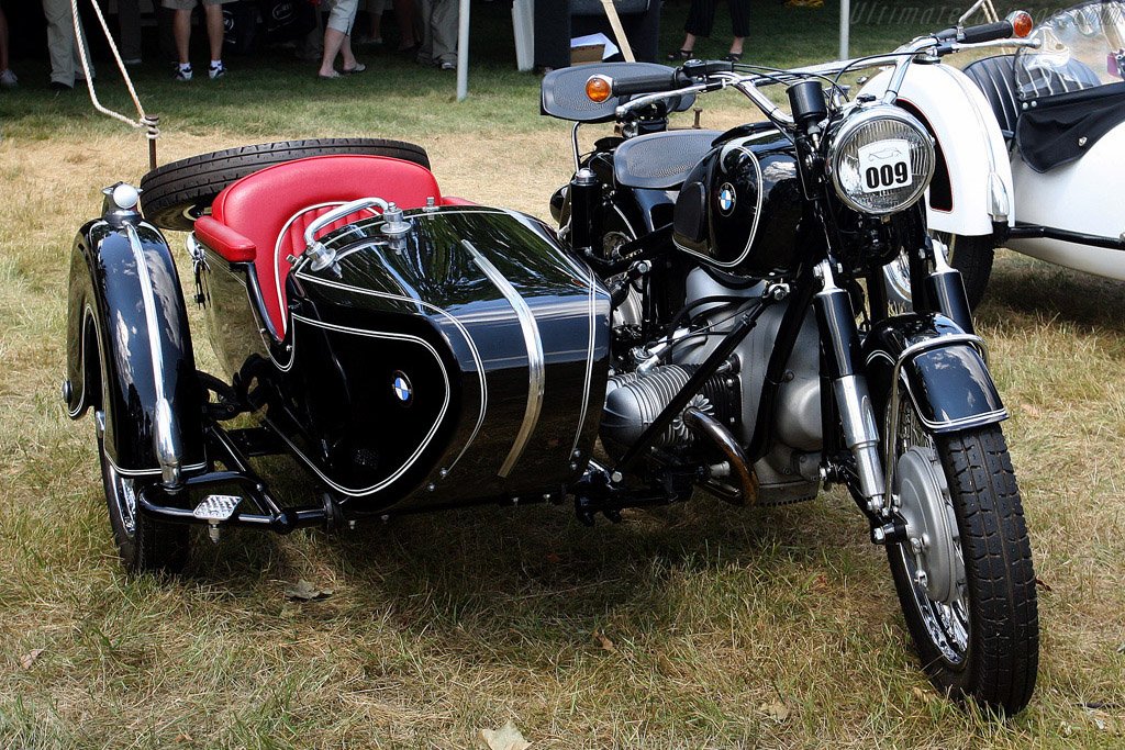 BMW-R69S-with-Sidecar-110596.jpg