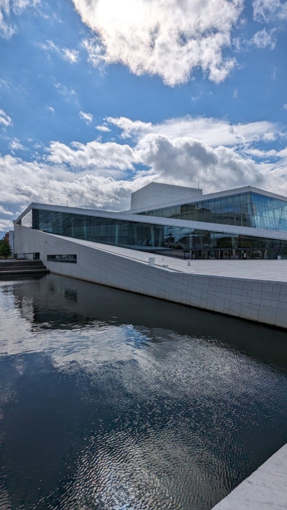 Oslo opéra.jpg