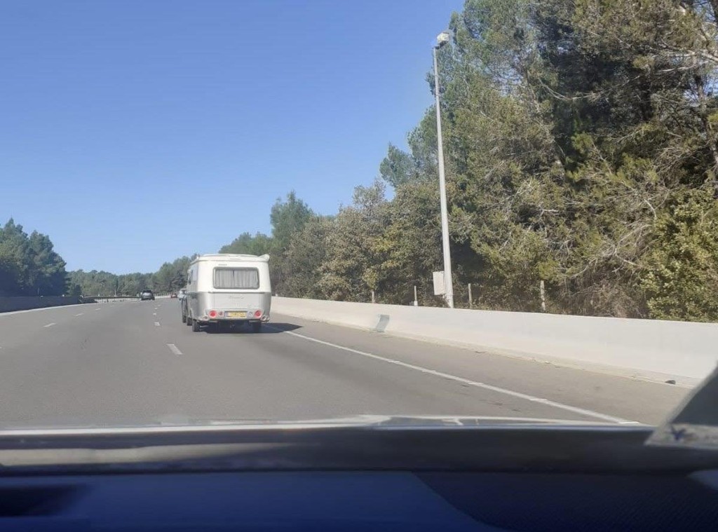 01.jpg (143.12 Kio) Vu 8297 fois Autoroute A8