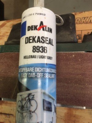 Cartouche mastic souple RED.jpg