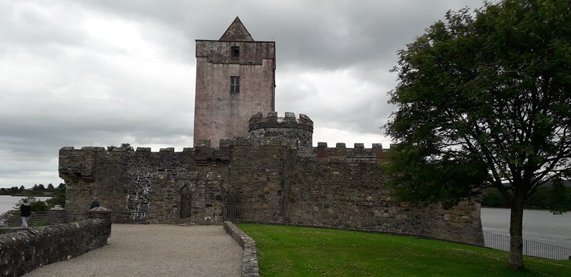 Doe Castle