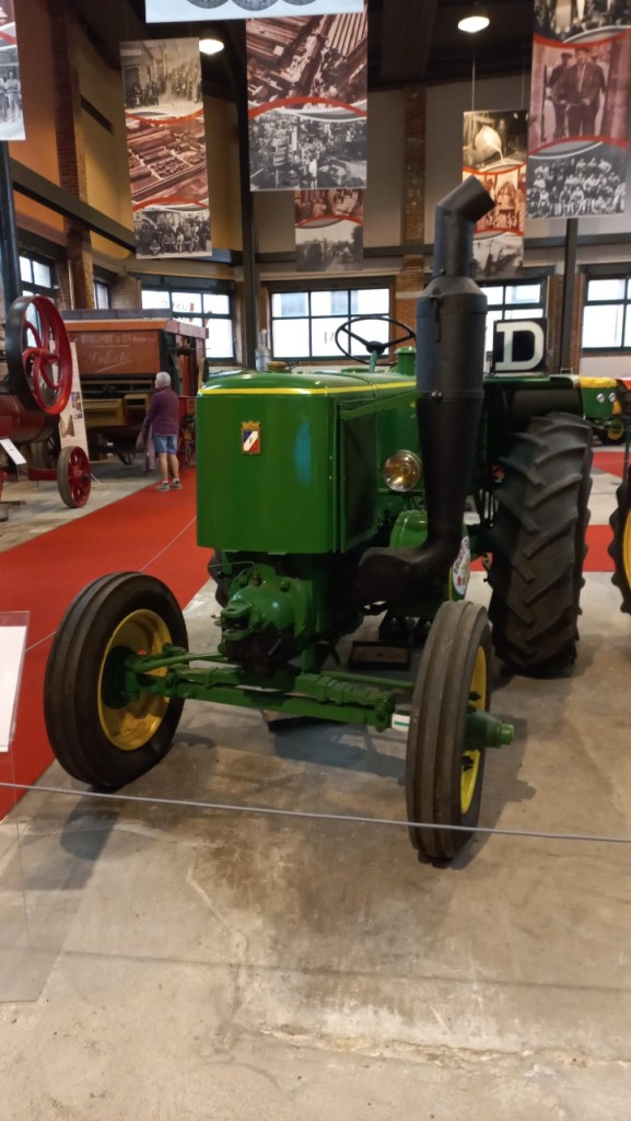 Musé de Vierzon tracteurs SFV