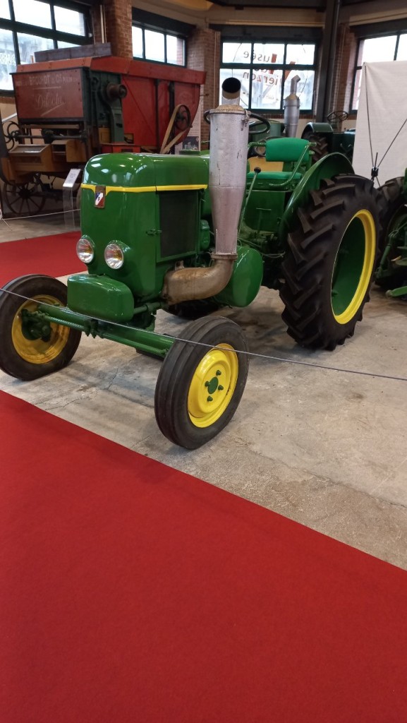 Musé de Vierzon tracteurs SFV