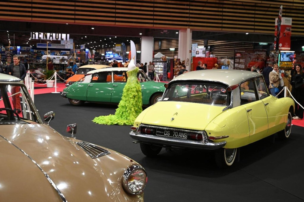 epoqu-auto-2025-expo-citroen-DS-bd.jpg