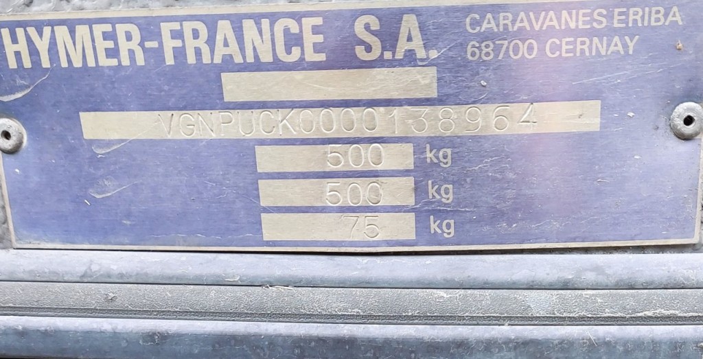 20251026_113056.jpg (191.58 Kio) Vu 2022 fois J'espère avoir réussi la manipulation la petite est de 1988