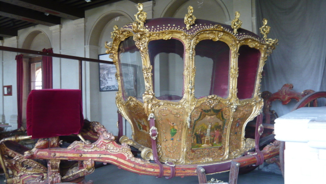 carava louis philippe.jpg