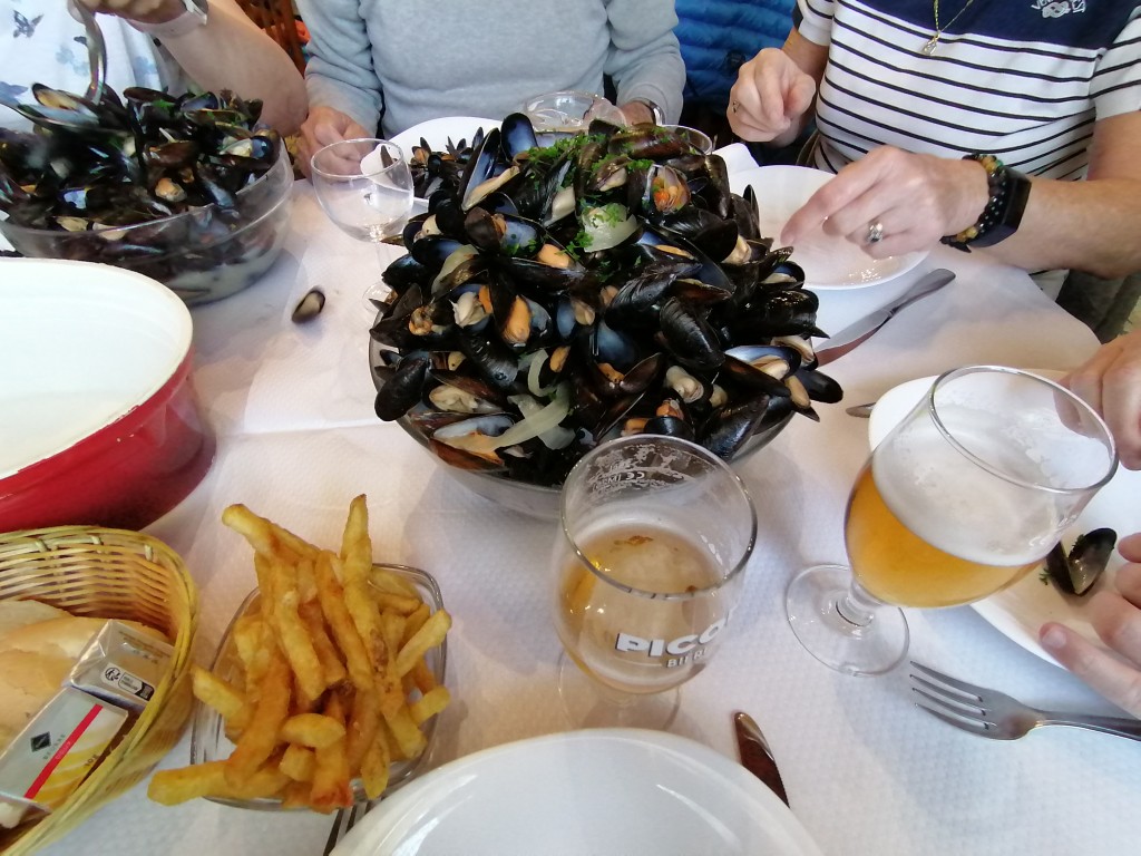 Moules frites chez Nicole (3).jpg