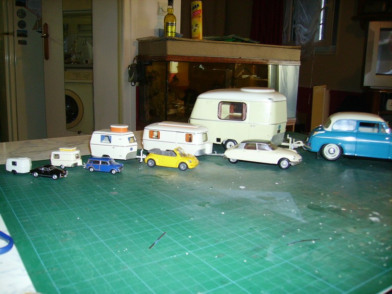 De gauche à droite , echelle 1/160  à 1/18eme ....