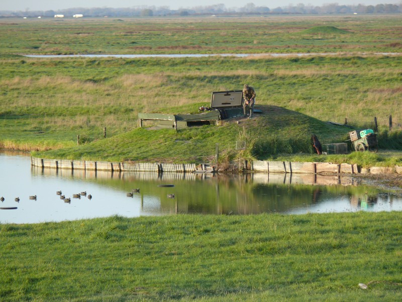 Un Hutteux fait ses péparatifs