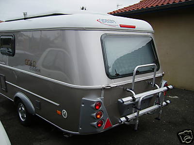 715e_1.jpg