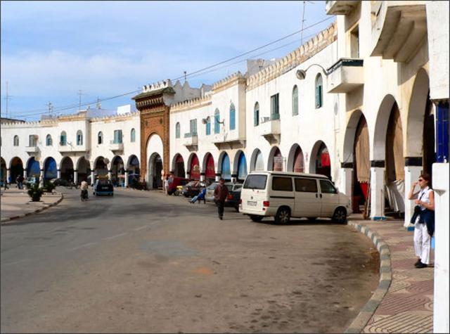 larache[1] (Small).jpg