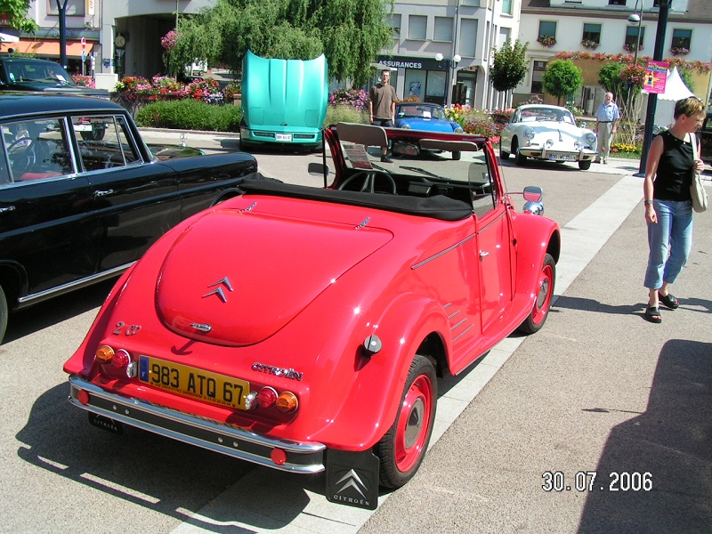 CITROEN 2cv cabriolet01.jpg