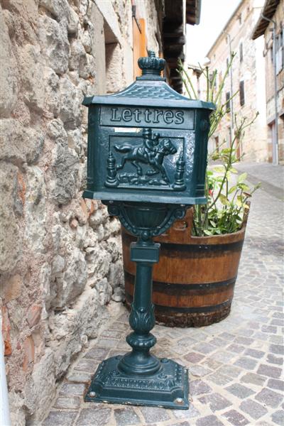 Visite de Castelnau de Montmiral