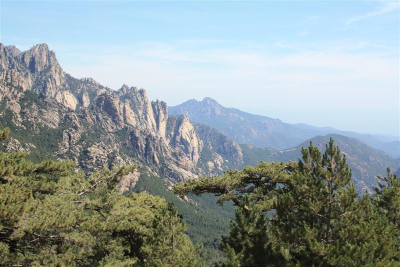 Lieu INCONTOURNABLE, Les Aiguilles de Bavella