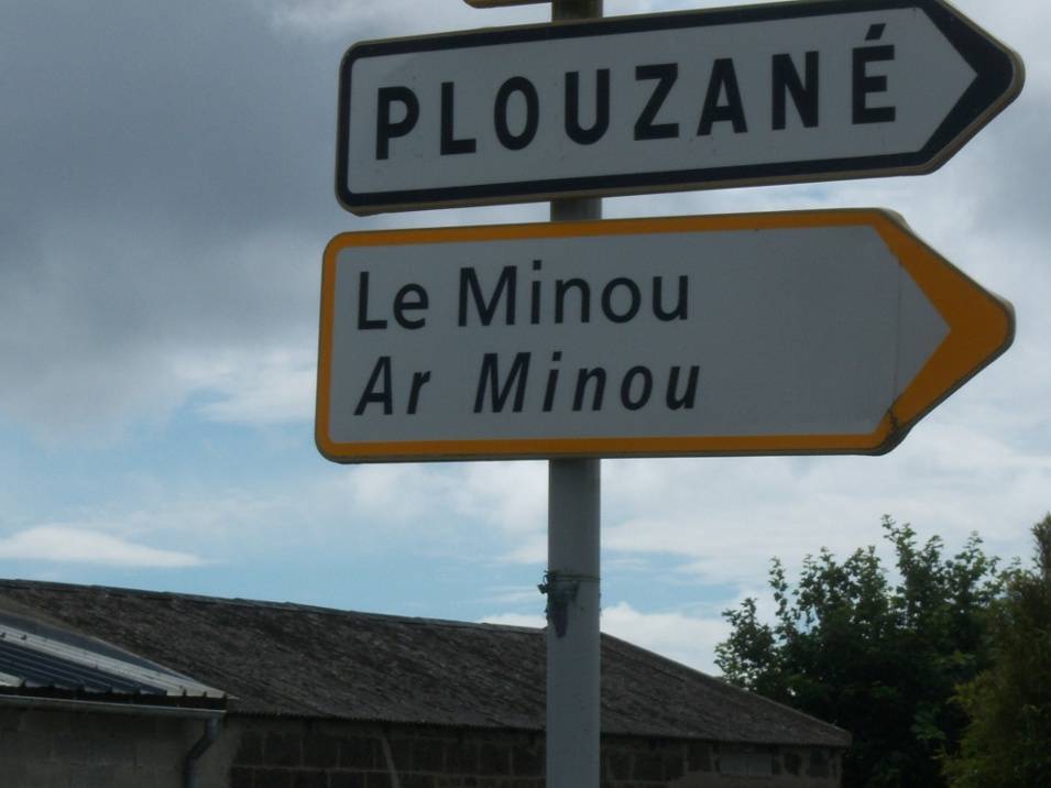 vers le petit minou et le grand minou...