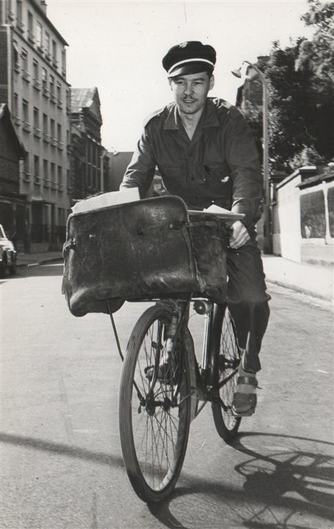 jean-vidal-facteur (Large).jpg