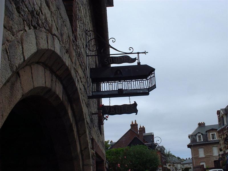 G08 (26) (Medium).JPG