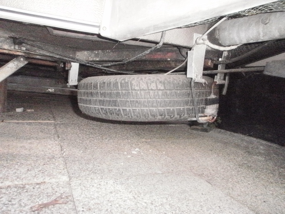 roue_de_secours_puck[1].JPG
