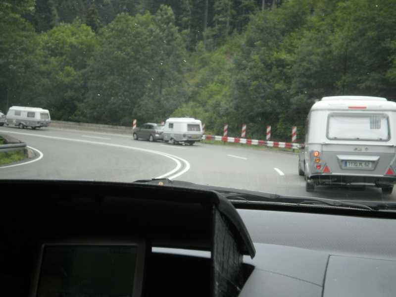 C'est le coeur vaillant et en convoi serré que nous avons traversé la Germanie pour atteindre notre rendez-vous pour l'Eurofest 2011