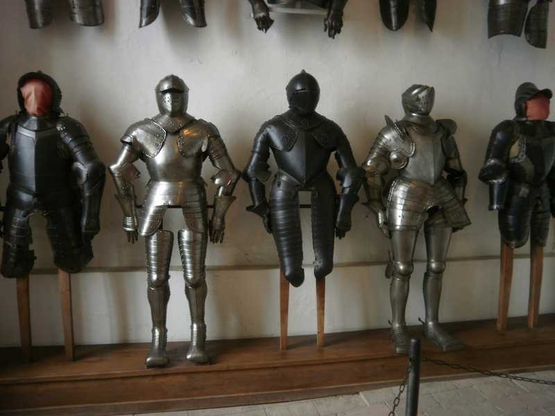 les gardes n'ont rien voulu dire