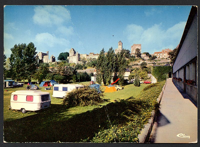 Au camping de Chauvigny dans la vienne