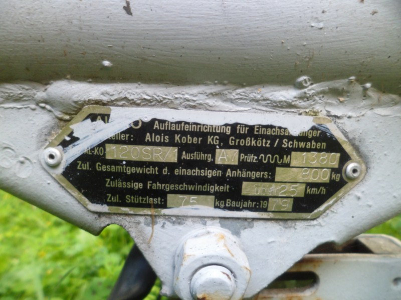 Pour les pro d'eriba..la petite plaque ...